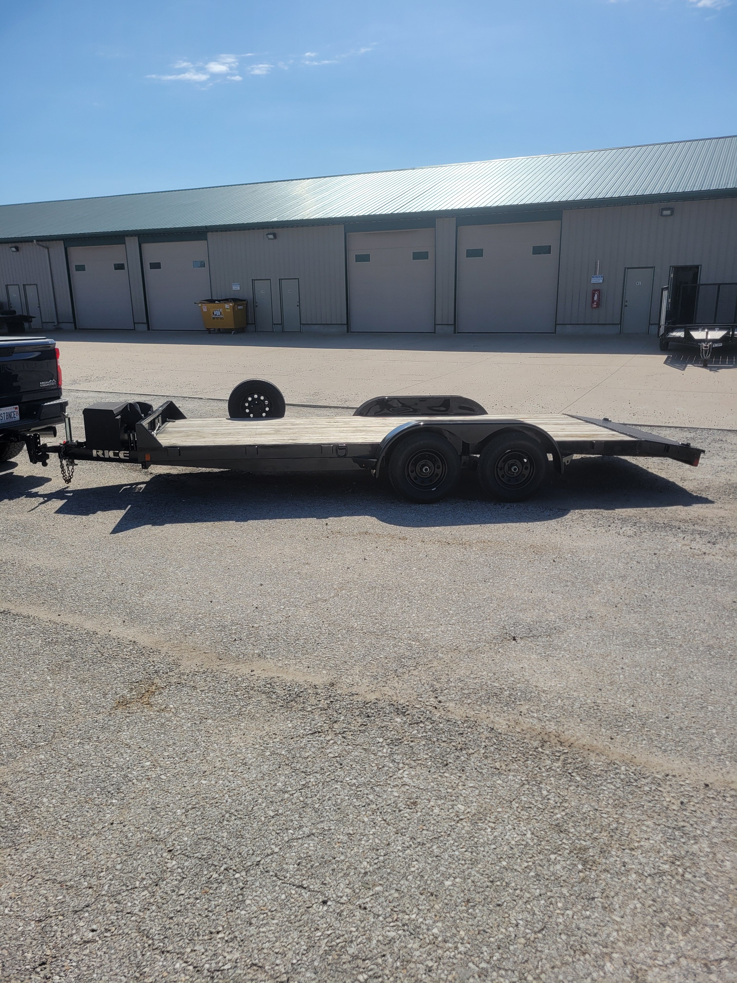 18' Car Hauler thumbnail 2