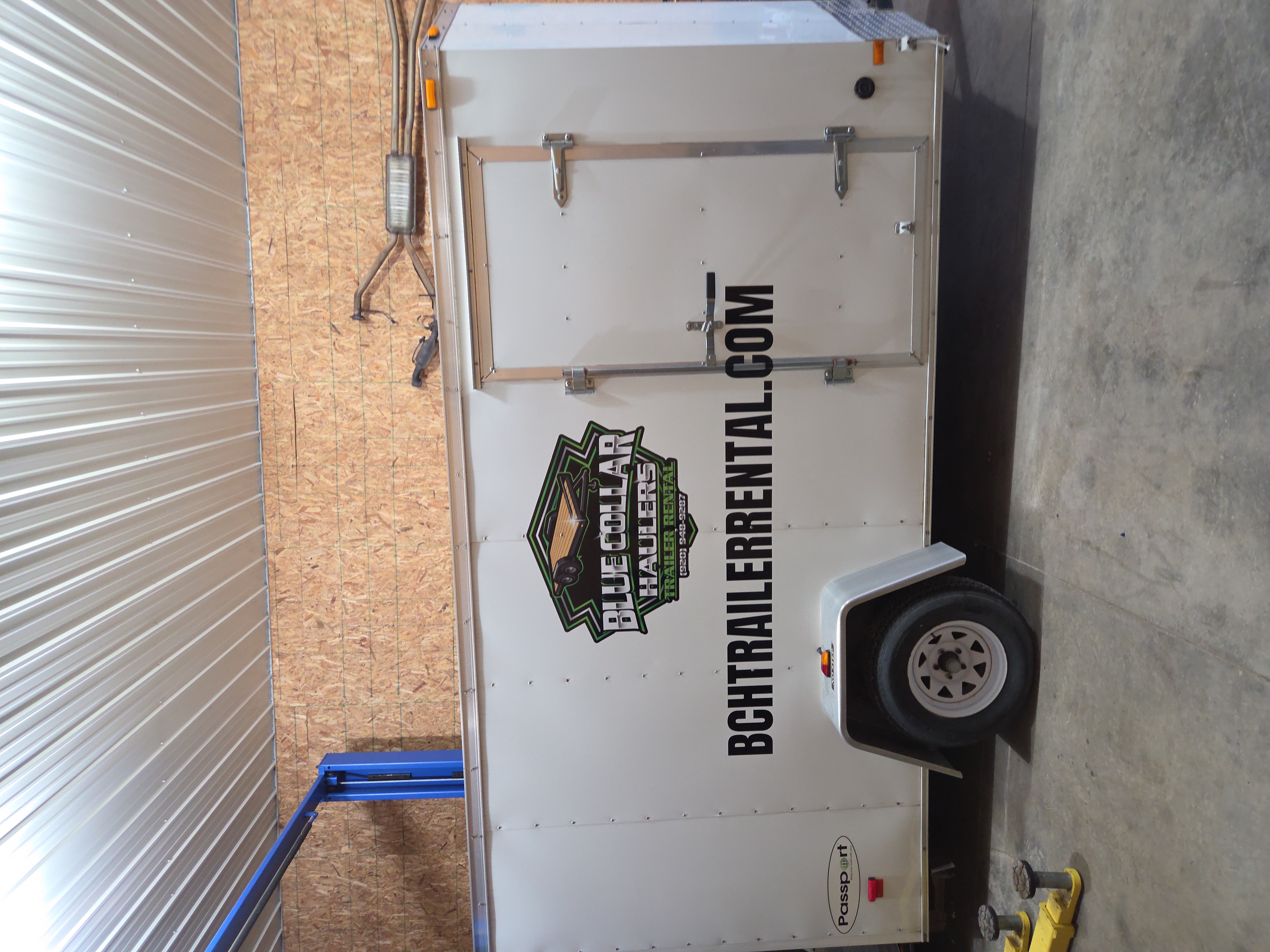 6x12 Enclosed Trailer thumbnail 2