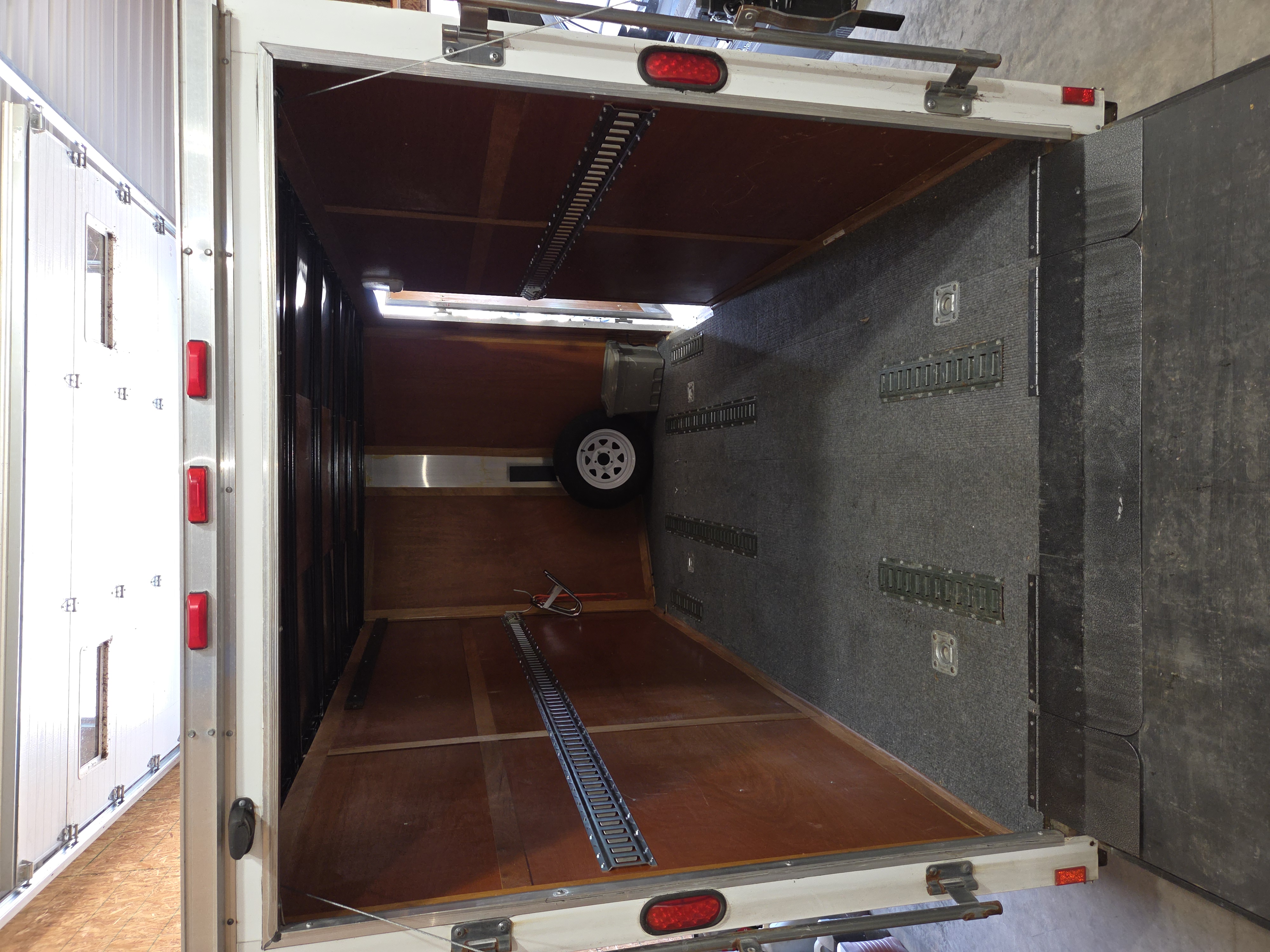 6x12 Enclosed Trailer thumbnail 3